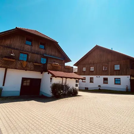 Baerenhof * Tirschenreuth